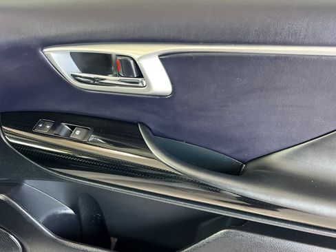 Used 2020 Toyota Mirai FWD image 18
