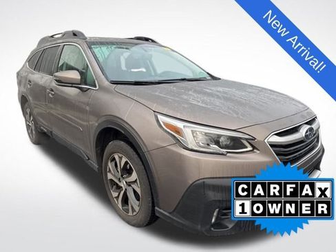 Used 2022 Subaru Outback Limited image 1