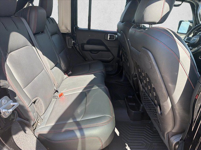 Used 2018 Jeep Wrangler Unlimited Rubicon AWD/4WD image 10