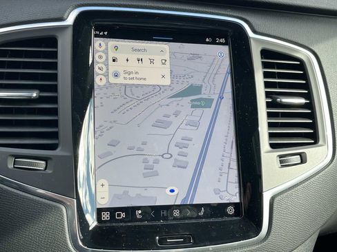 Used 2025 Volvo XC90 T8 Core w/ Protection Package Premier image 32