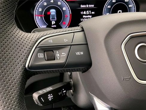 Certified 2025 Audi Q5 2.0T Premium Plus image 18