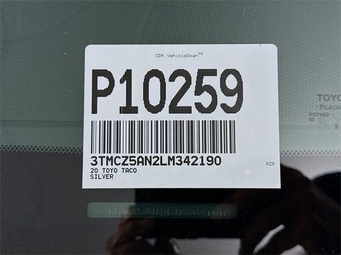 Used 2020 Toyota Tacoma SR5 image 31