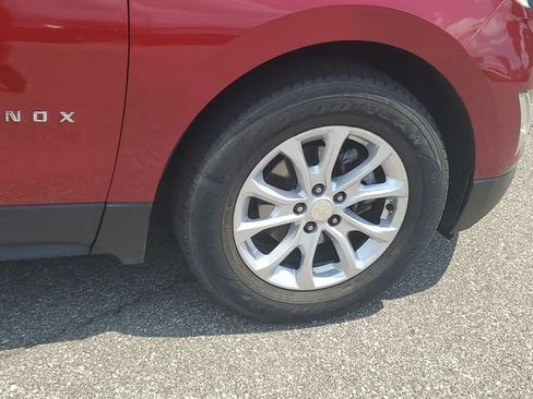 Used 2018 Chevrolet Equinox LT FWD image 6