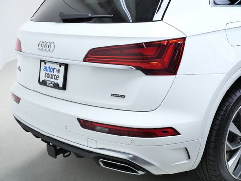 Used 2023 Audi Q5 2.0T Premium Plus w/ Premium Plus Package AWD/4WD image 5