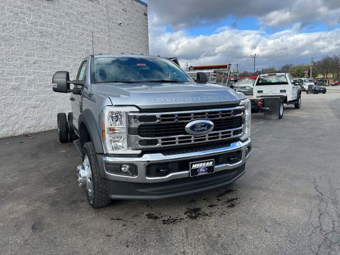 New 2026 Ford F550 4x4 Regular Cab Super Duty w/ XLT Value Package image 13