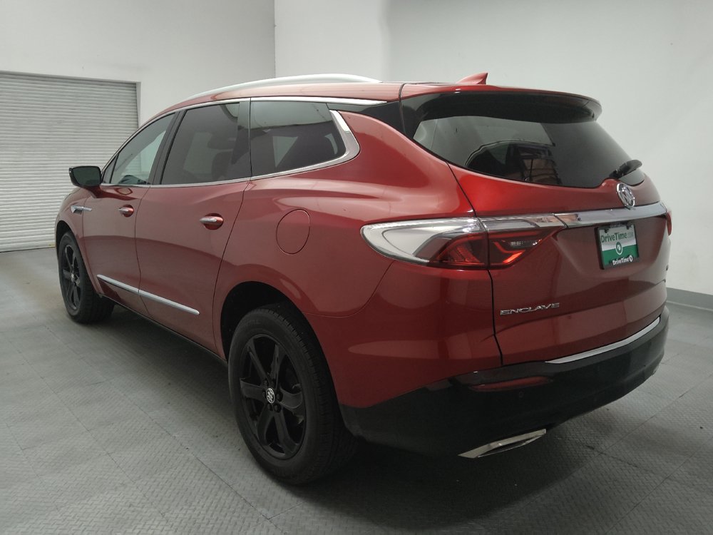 Used 2023 Buick Enclave Essence w/ Sport Touring Edition FWD image 5