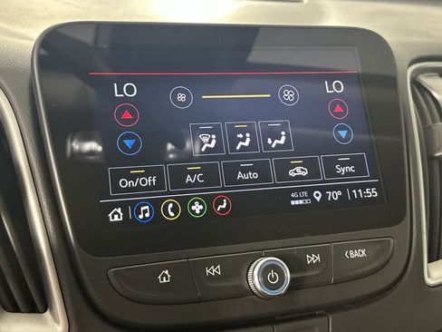 Used 2025 Chevrolet Malibu LT FWD image 22