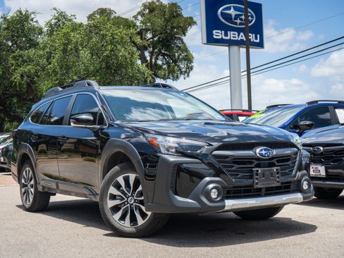 Used 2025 Subaru Outback Limited AWD/4WD image 1