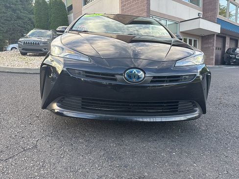 Used 2021 Toyota Prius LE w/ Carpet Mat Package (TMS) FWD image 16