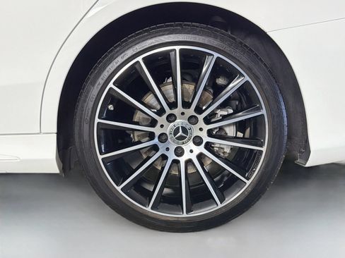 Used 2020 Mercedes-Benz C 300 Sedan image 31