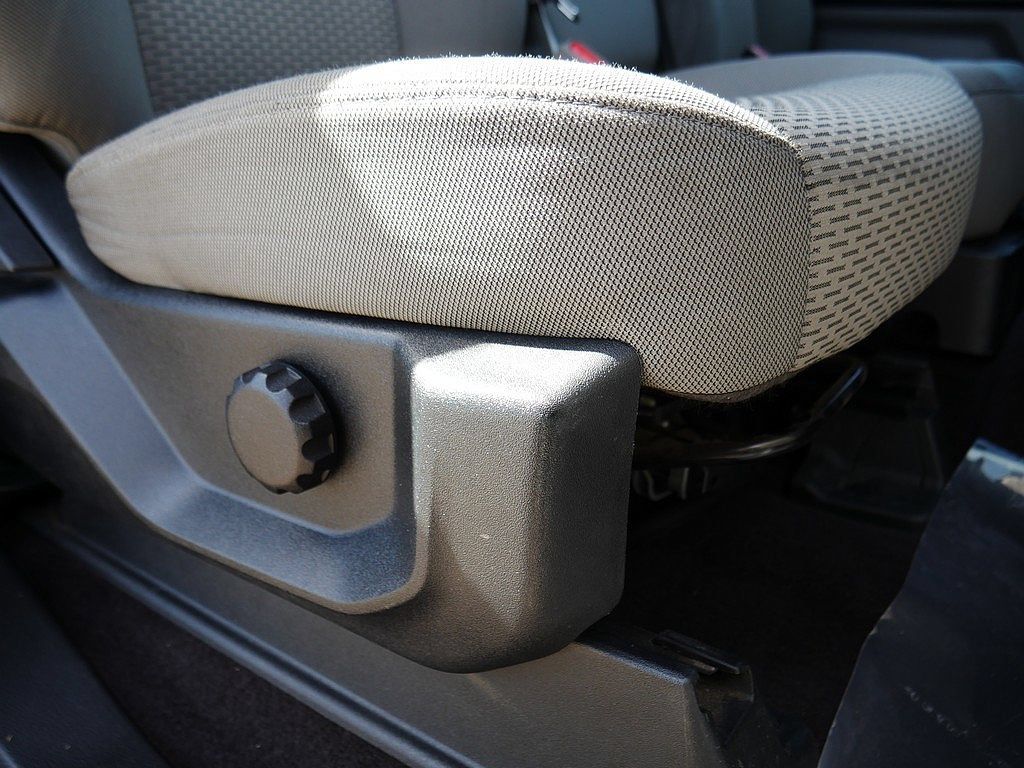 Used 2016 Ford F150 XLT AWD/4WD image 47