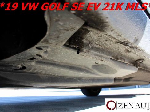 Used 2019 Volkswagen e-Golf SE w/ Driver Assistance Package image 55