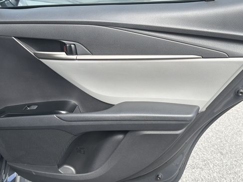 Used 2025 Toyota Camry SE FWD image 19