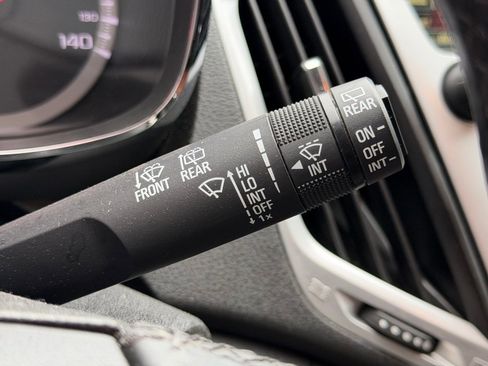 Used 2017 GMC Terrain SLT w/ Open Road Package image 19