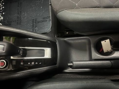 Used 2020 Nissan Kicks S FWD image 12
