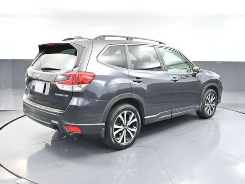 Used 2019 Subaru Forester Limited w/ Popular Package #3 image 6