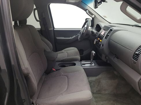 Used 2014 Nissan Frontier SV w/ SV Value Truck Package RWD image 21