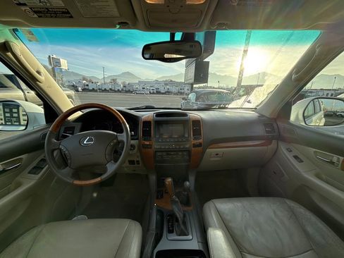 Used 2005 Lexus GX 470 image 14