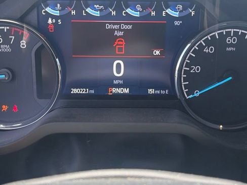 Used 2022 Ford F150 XLT w/ Equipment Group 302A High RWD image 11