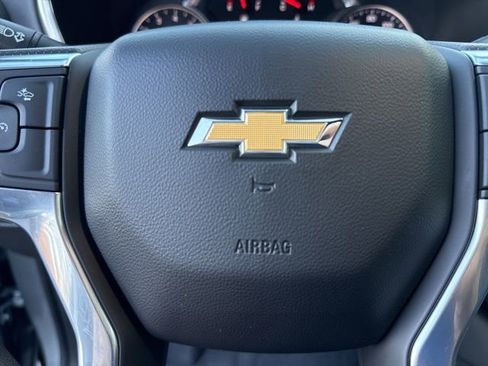 Used 2024 Chevrolet Blazer LT w/ Convenience Package image 13