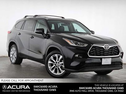 Used 2023 Toyota Highlander Limited