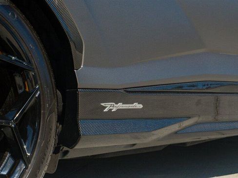 Used 2024 Lamborghini Urus Performante image 41