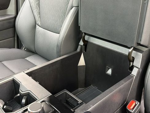 Used 2024 Toyota Tundra SR5 w/ SR5 Premium Package image 33