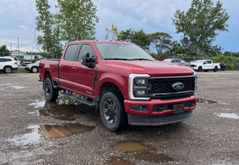 Used 2024 Ford F250 Lariat w/ Lariat Ultimate Package AWD/4WD image 7