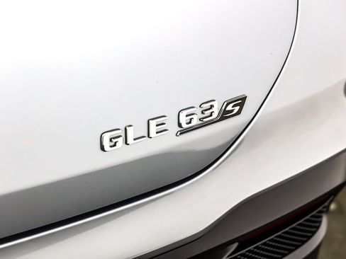 Certified 2024 Mercedes-Benz GLE 63 AMG S image 10
