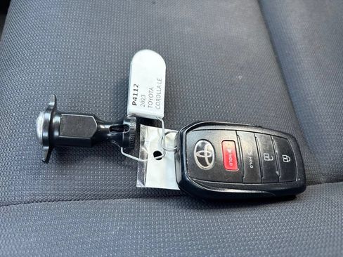 Used 2023 Toyota Corolla LE FWD image 32