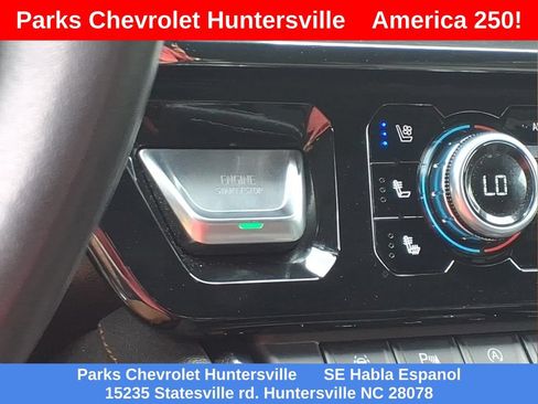Certified 2022 GMC Sierra 1500 AT4 w/ AT4 Premium Package AWD/4WD image 8