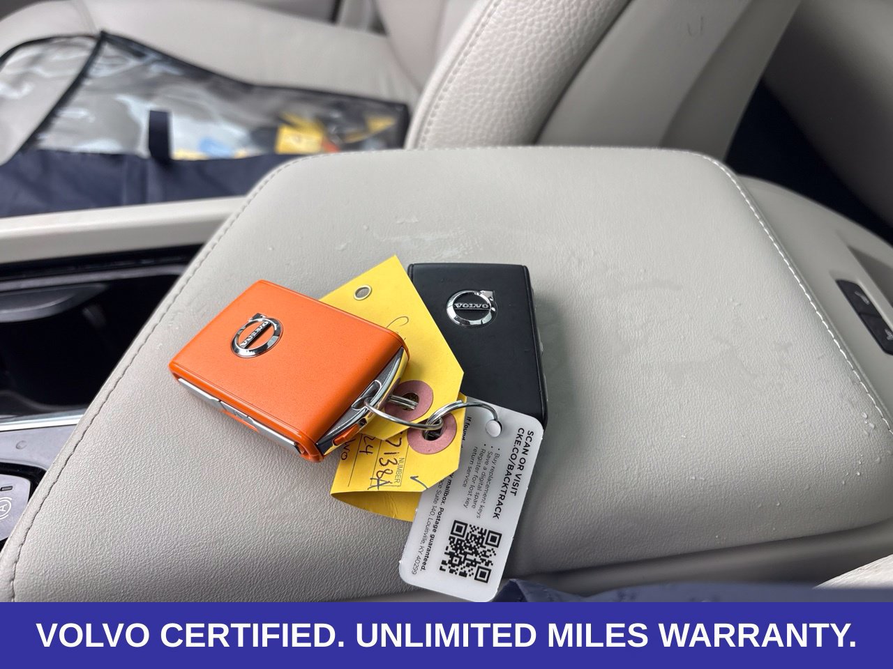 Certified 2024 Volvo XC60 B5 Plus w/ Protection Package Premier AWD/4WD image 27