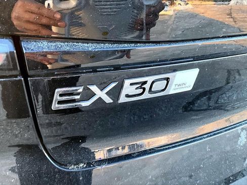 New 2026 Volvo EX30 Ultra image 9