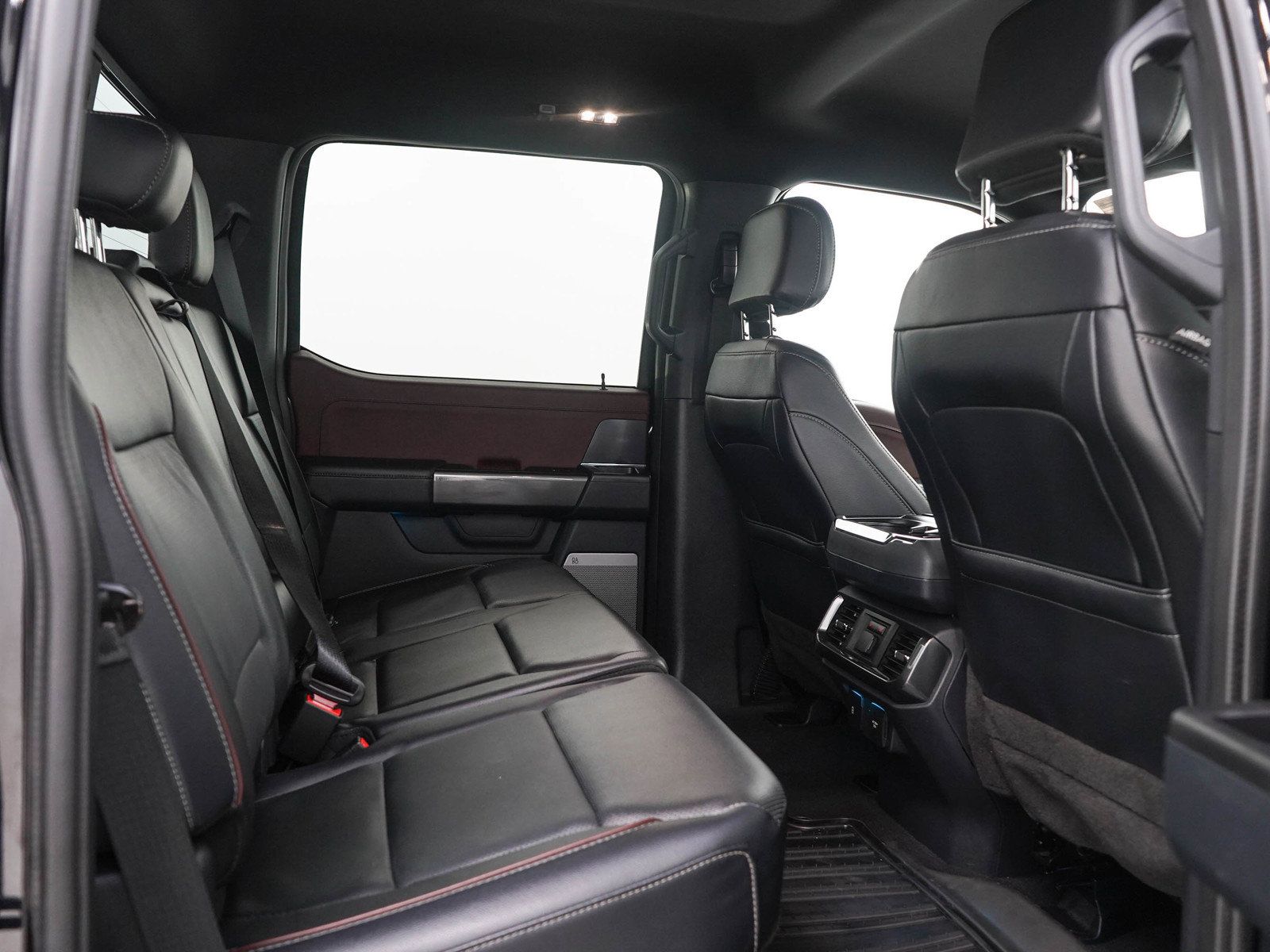 Used 2023 Ford F150 Lariat w/ Equipment Group 502A High AWD/4WD image 14