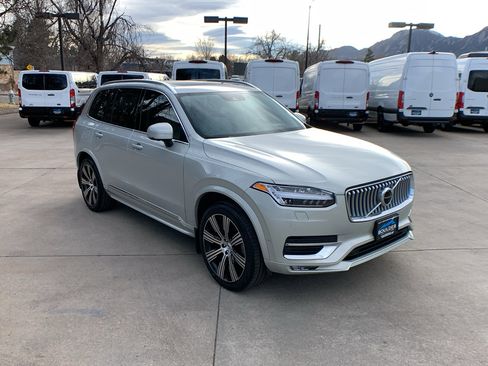 Used 2022 Volvo XC90 T6 Inscription w/ Advanced Package image 7