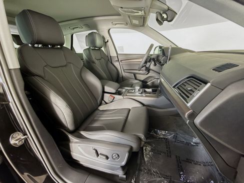 New 2024 Audi Q5 e Premium image 27