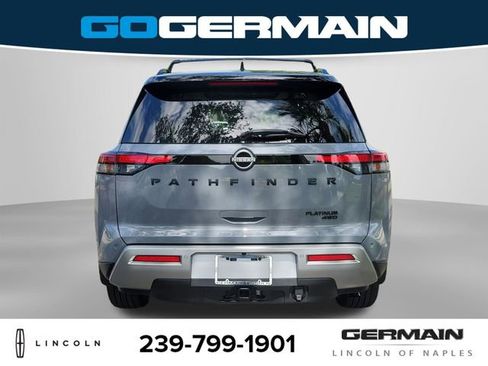 Used 2024 Nissan Pathfinder Platinum AWD/4WD image 8