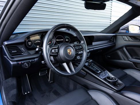 Certified 2022 Porsche 911 Carrera 4 GTS image 4