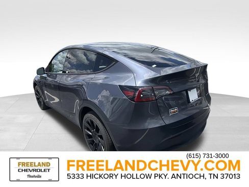 Used 2023 Tesla Model Y Long Range AWD/4WD image 4