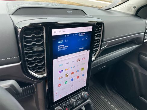 Used 2024 Ford Ranger Lariat w/ FX4 Off-Road Package image 15