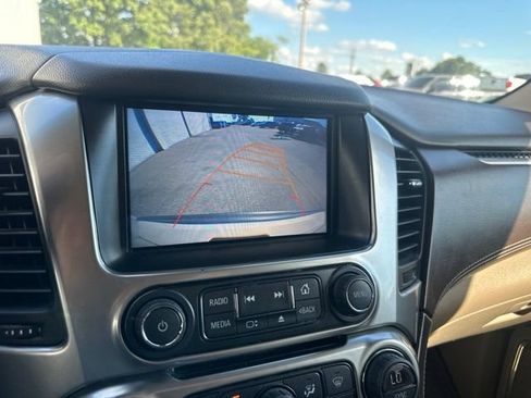 Used 2016 Chevrolet Suburban LT AWD/4WD image 21
