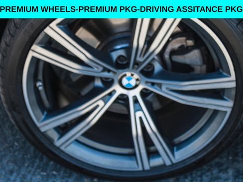 Used 2023 BMW 330i Sedan w/ Premium Package RWD image 10