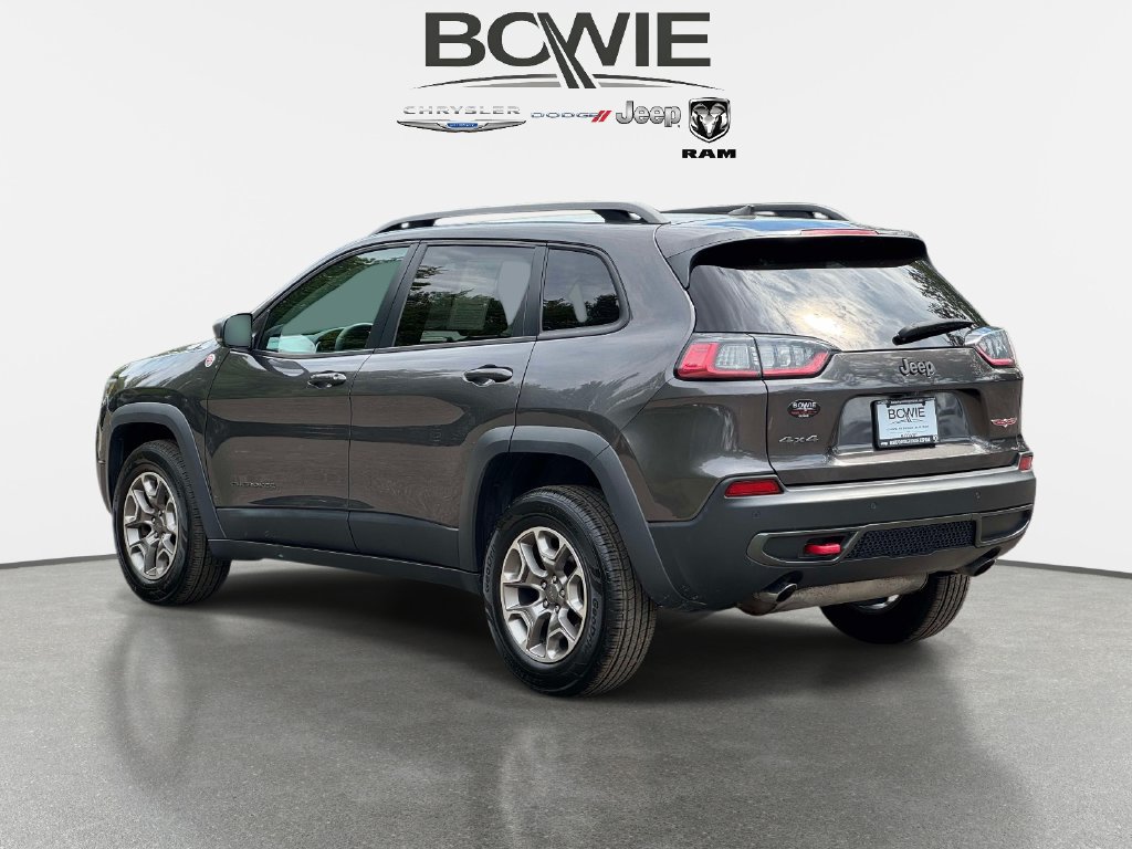 Used 2020 Jeep Cherokee Trailhawk AWD/4WD image 4