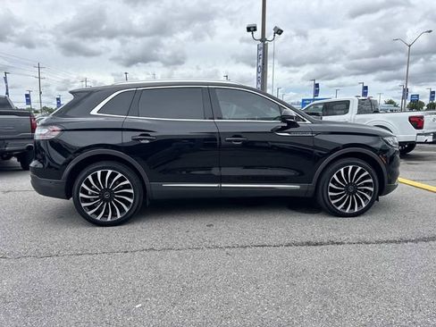 Certified 2023 Lincoln Nautilus Black Label w/ Class II Trailer Tow Package AWD/4WD image 4