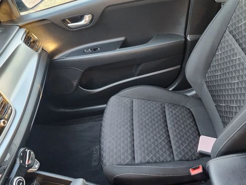 Used 2022 Kia Rio S image 22