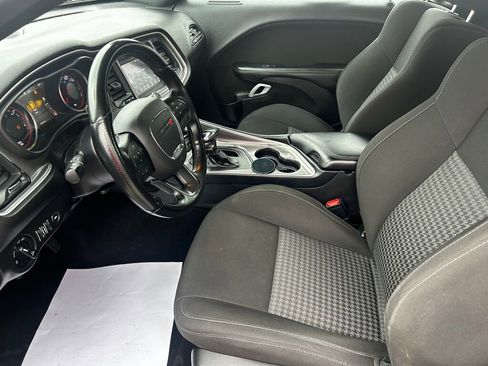 Used 2021 Dodge Challenger R/T image 5