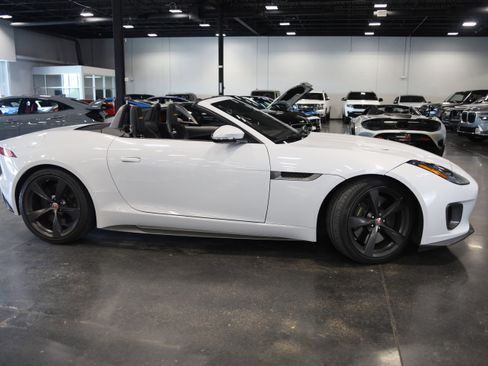 Used 2018 Jaguar F-TYPE 400 Sport AWD/4WD image 10