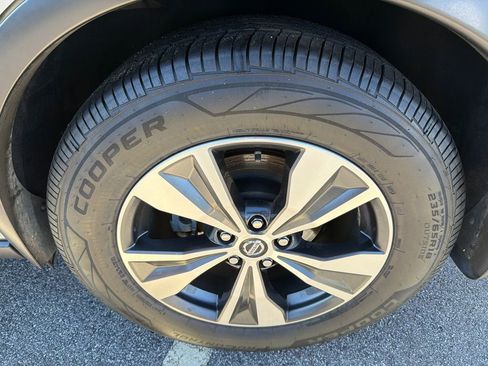 Used 2022 Nissan Murano SV FWD image 19