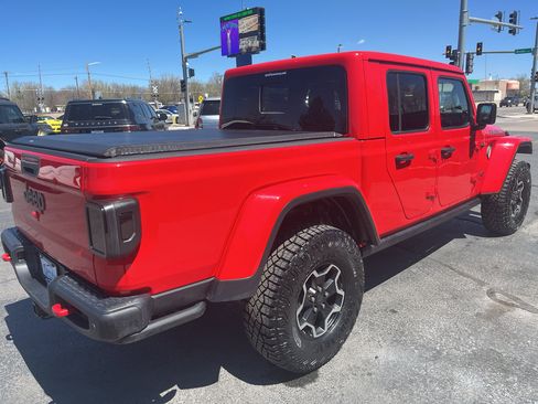Used 2020 Jeep Gladiator Rubicon w/ Dual Top Group AWD/4WD image 6