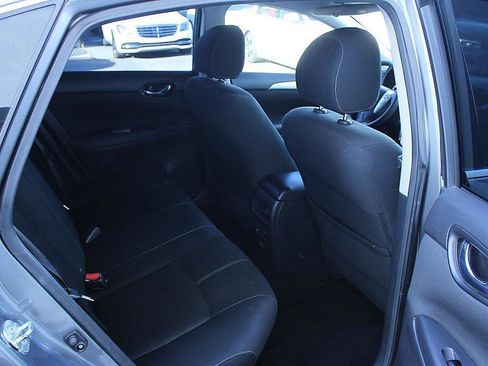 Used 2017 Nissan Sentra S image 15
